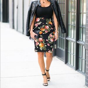 New! LuLaRoe Black floral fitted skirt